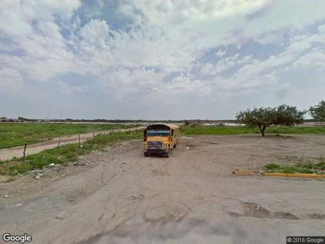 Image of Brecha 116 con Vía de FFCC, Río Bravo, Tamaulipas, Mexico